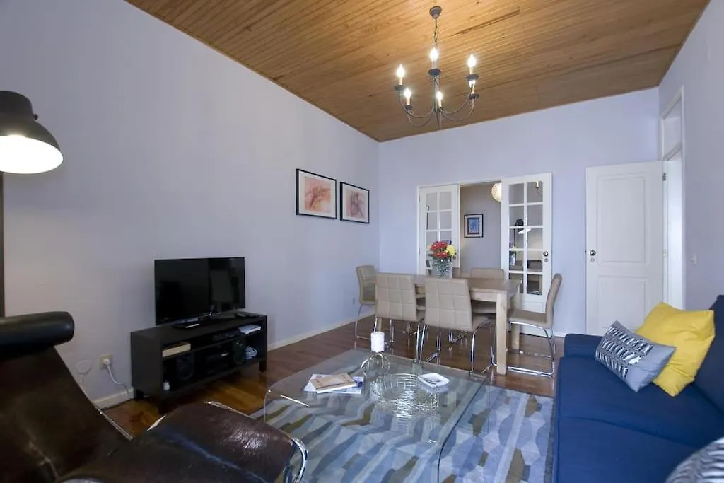 Apartment Pn New Ac! Stylish & Central- View To Tram 28! Lisbon